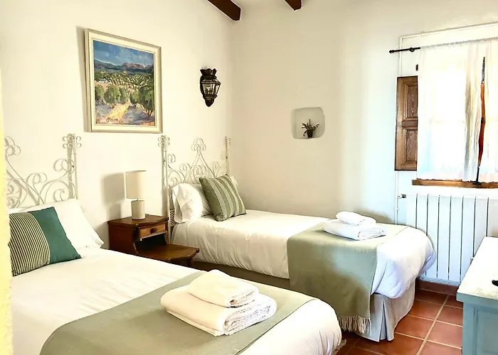 Tradicional Casa De Campo Andaluza Con Piscina Privada