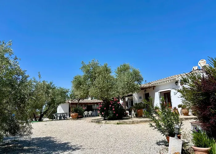 Tradicional Casa De Campo Andaluza Con Piscina Privada