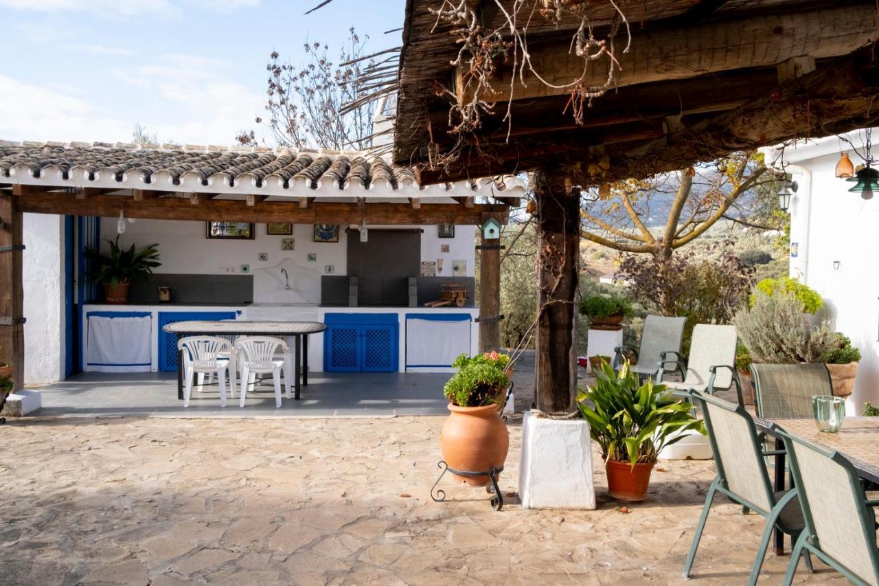 Tradicional Andaluza Con Piscina Privada Vakantiehuis *